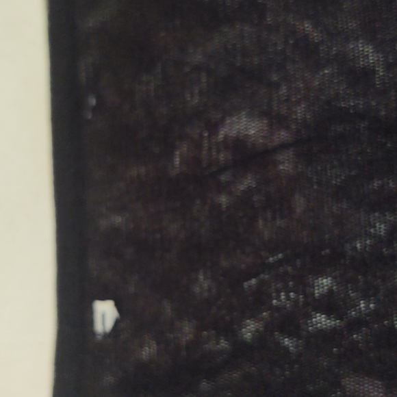 Fuzzi Mesh Sleeveless Top - Picture 3 of 8